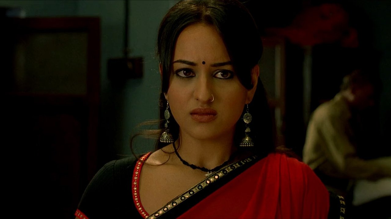Dabangg Movie Screenshot 2