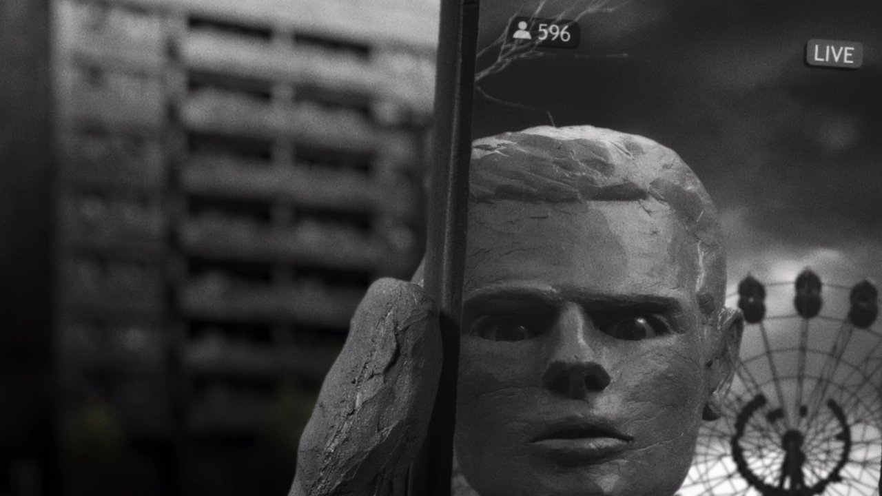 Atomik Tour Movie Screenshot 1