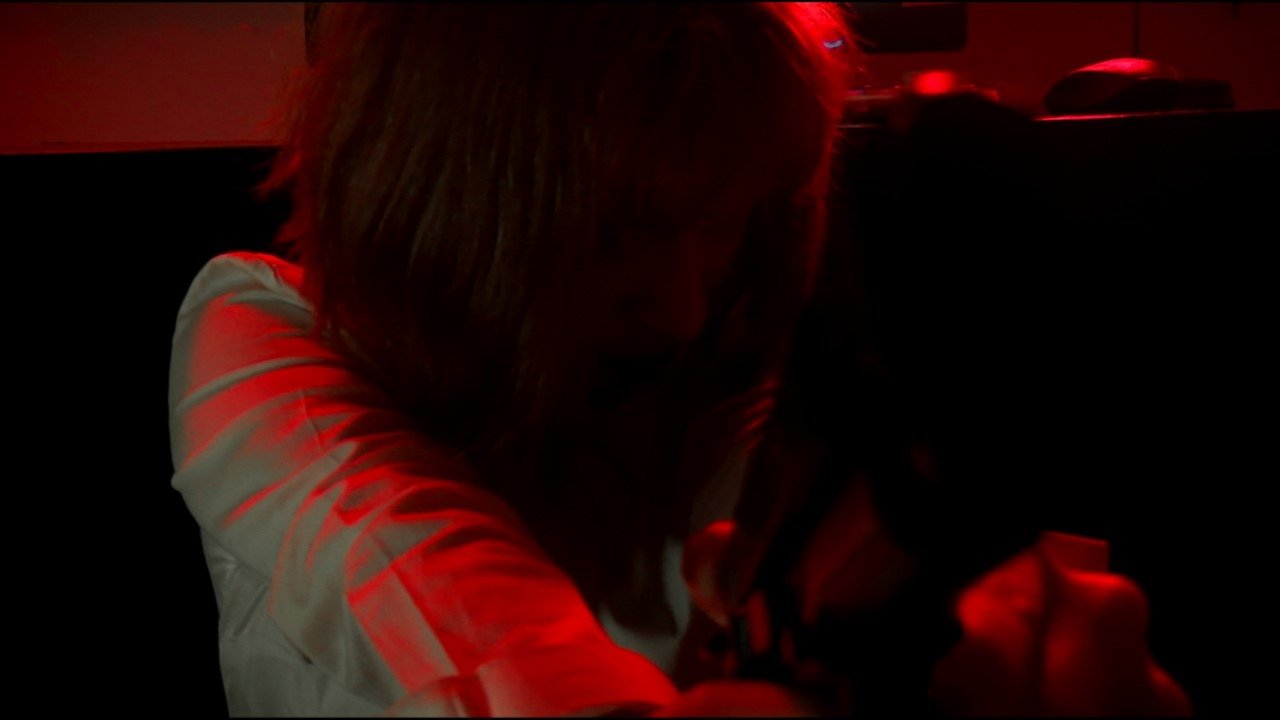 Das Bose Movie Screenshot 2