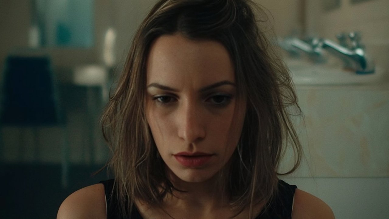 Two The Flowers Movie Screenshot 2