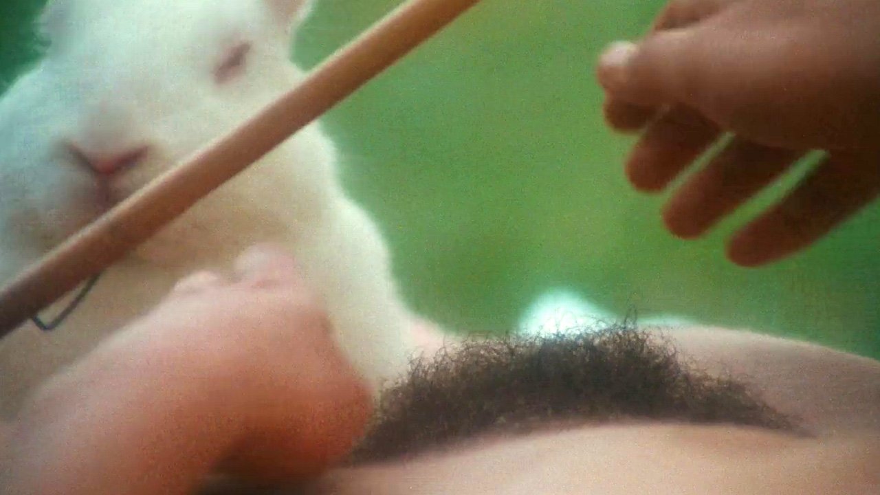 Immoral Women Movie Screenshot 2