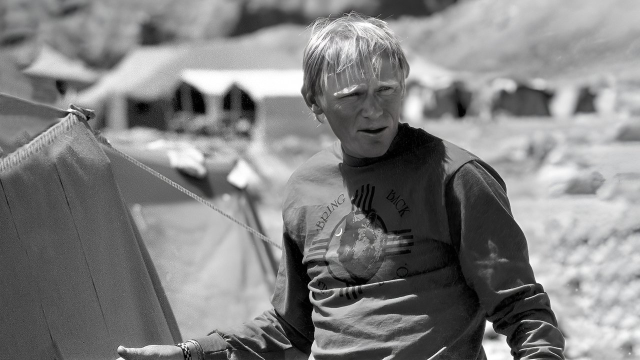 Unconquerable Summit Movie Screenshot 3