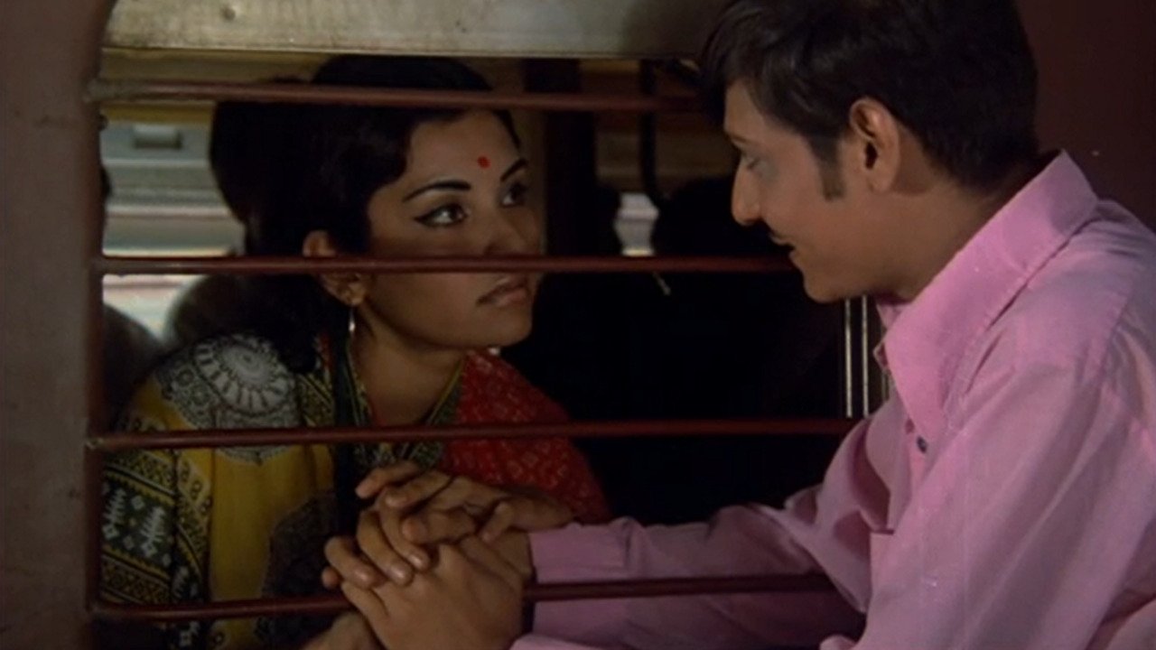 Rajnigandha Movie Screenshot 1