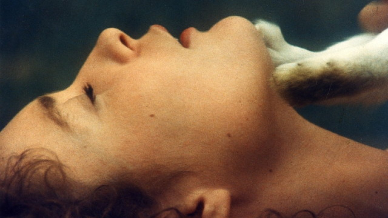 Immoral Women Movie Screenshot 1