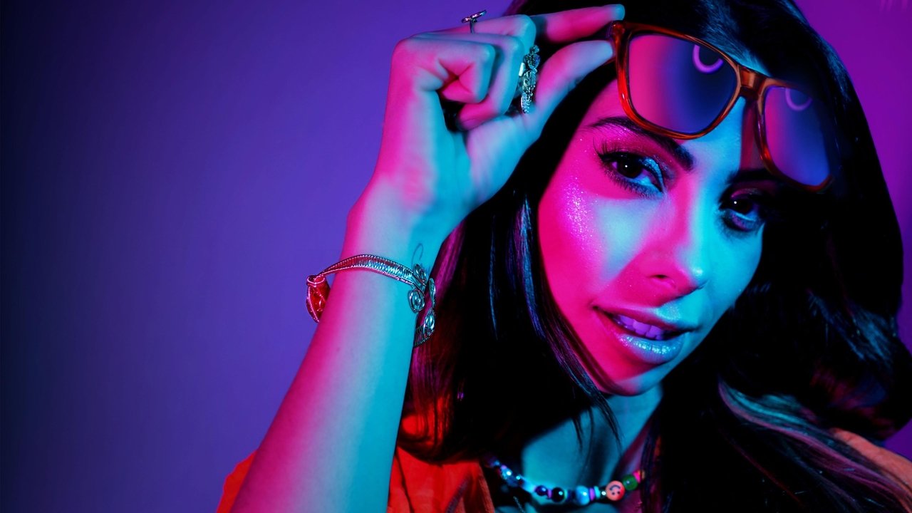 When the Ringlights Dim Movie Screenshot 3