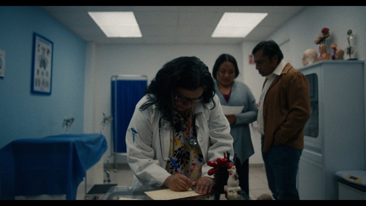 Pharmacies Movie Screenshot 2
