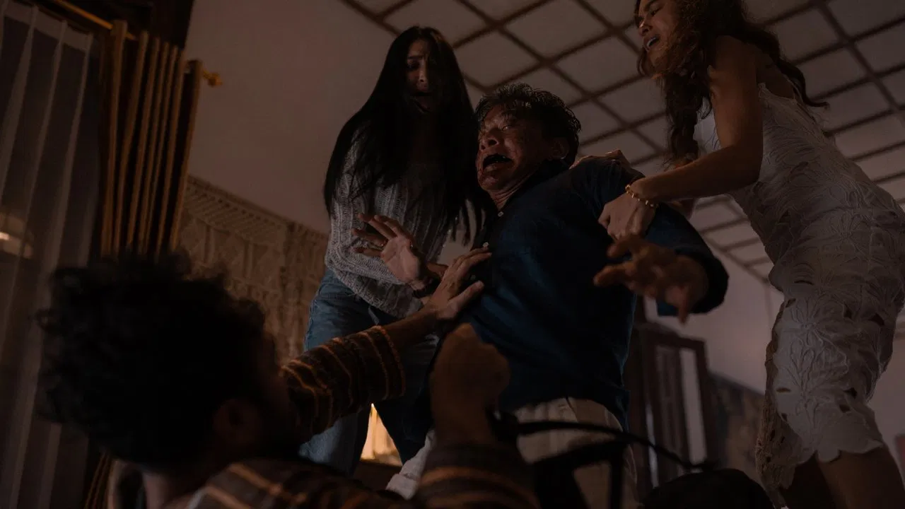 The Elixir Movie Screenshot 3