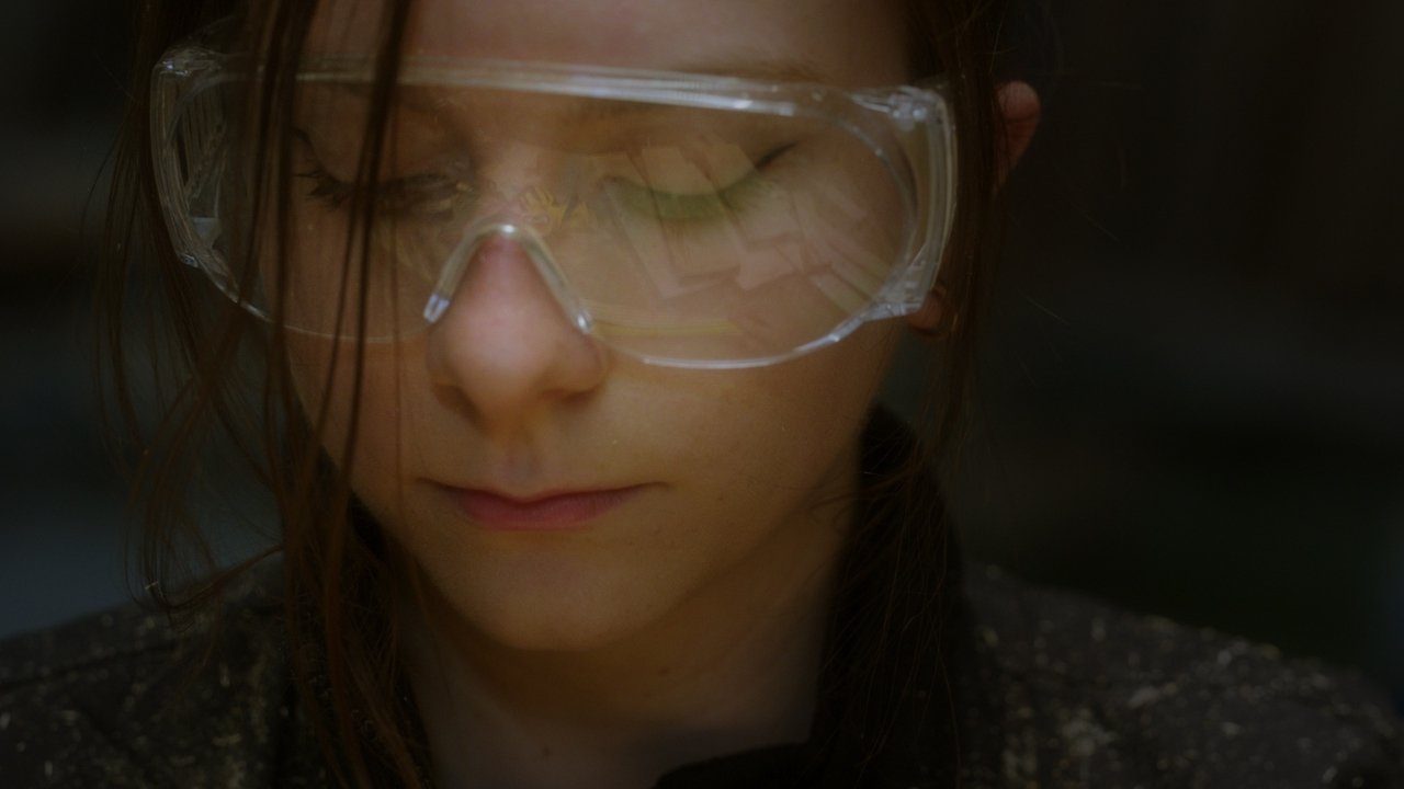 Sawdust eyes Movie Screenshot 3
