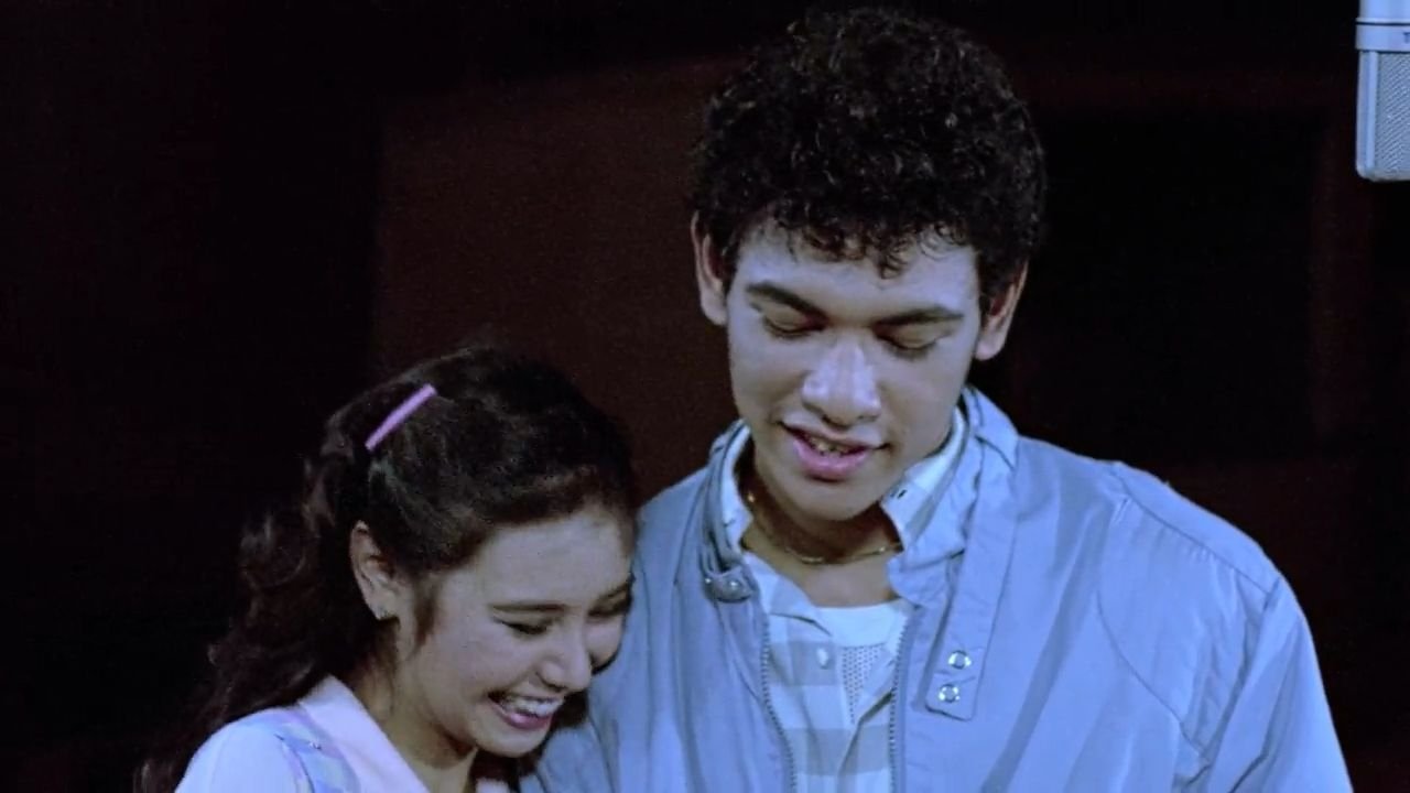 Hotshots Movie Screenshot 2