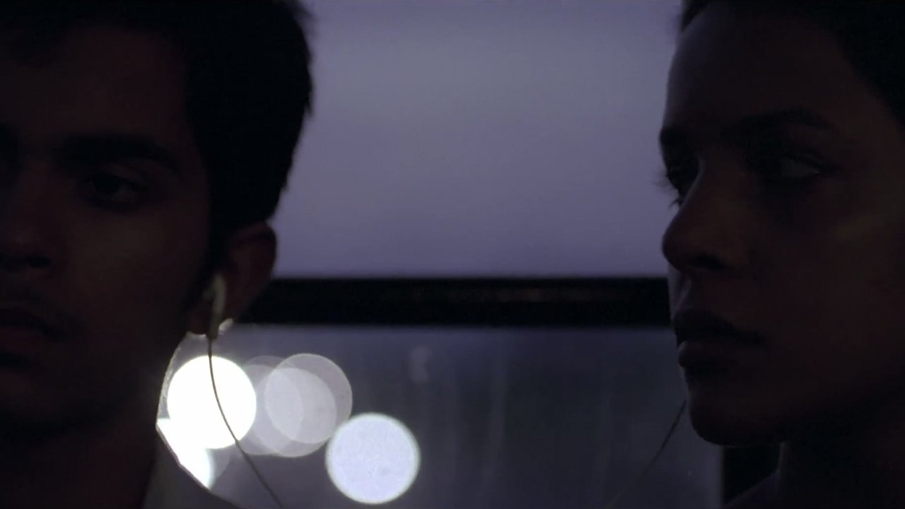 Fly, Bird Movie Screenshot 1