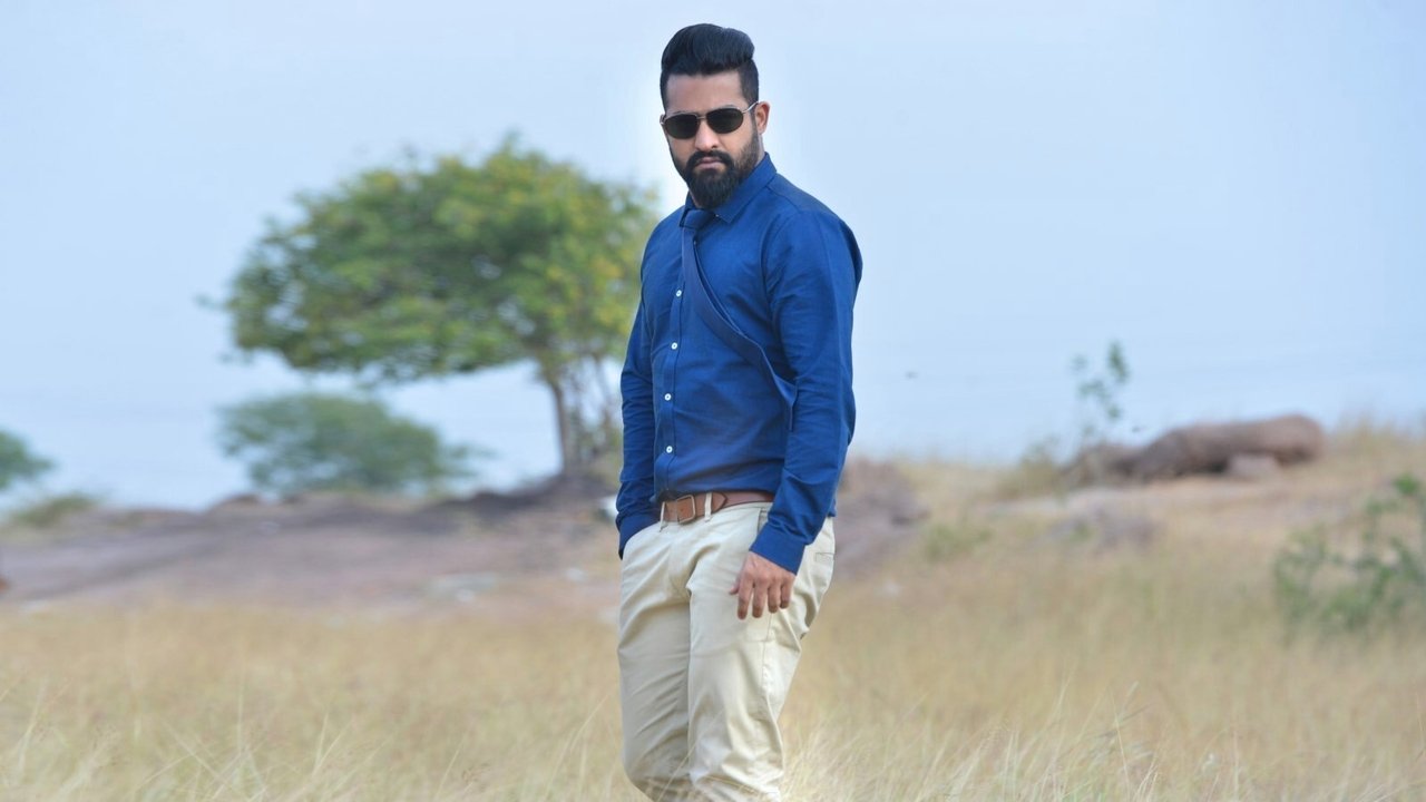 Nannaku Prematho... Movie Screenshot 5
