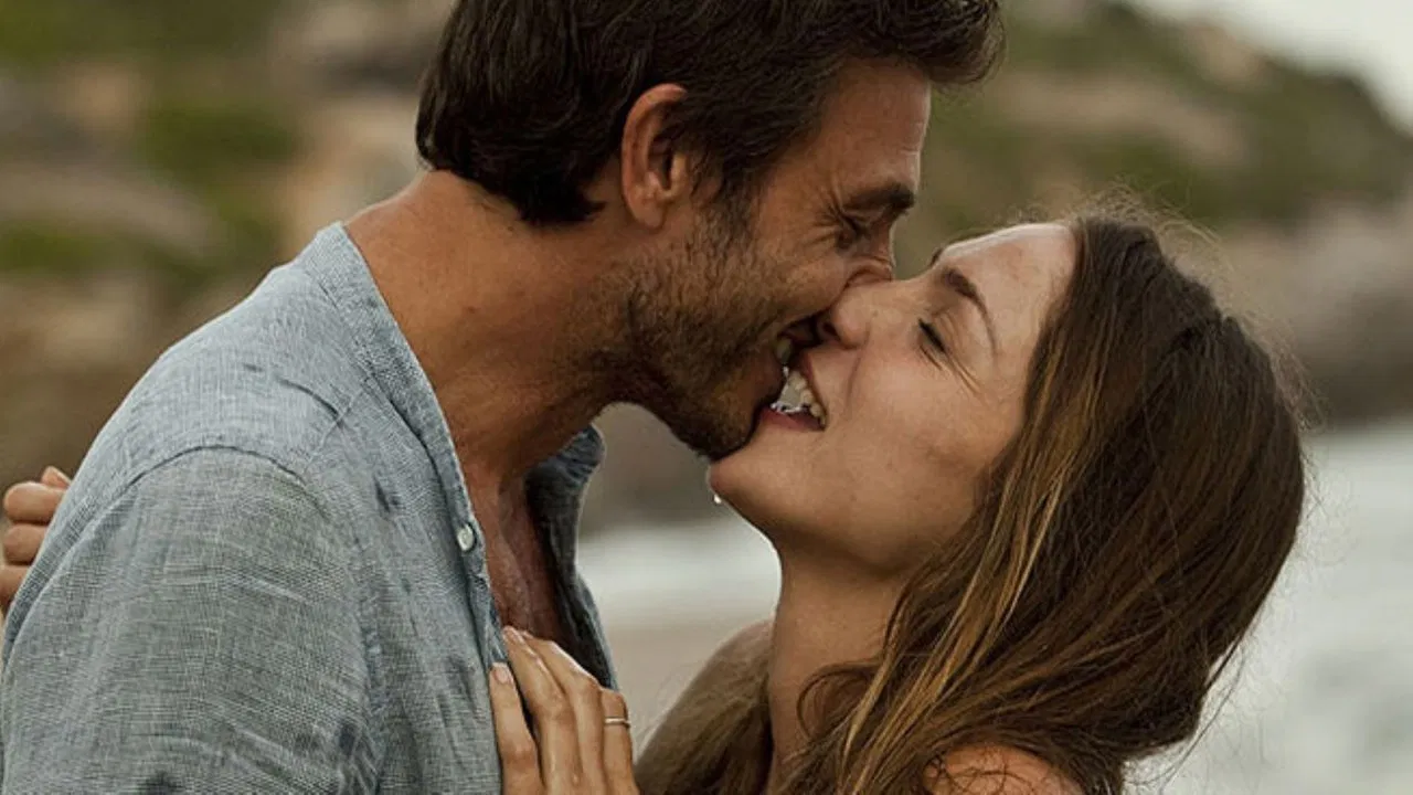 Sorry If I Call You Love Movie Screenshot 1