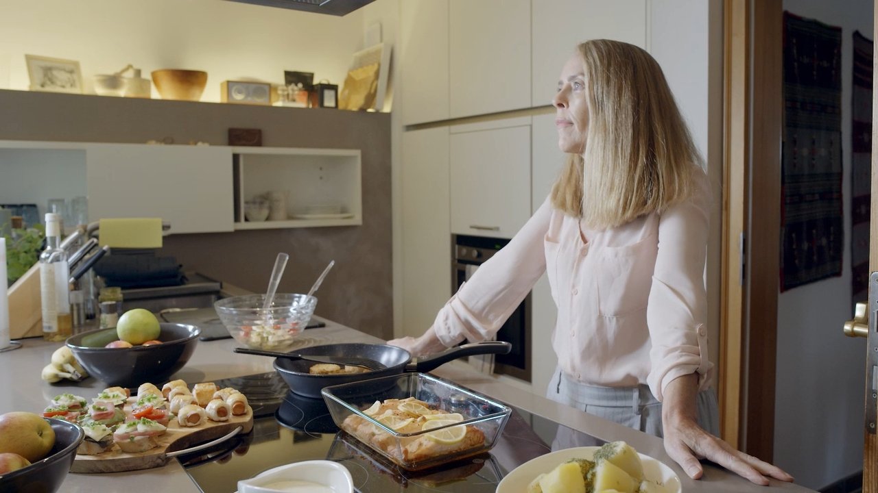 Empty Nest Movie Screenshot 1