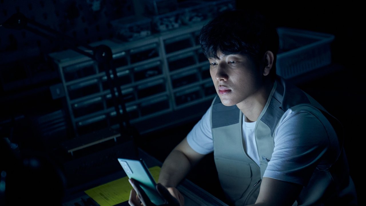 Unlocked Movie Screenshot 5