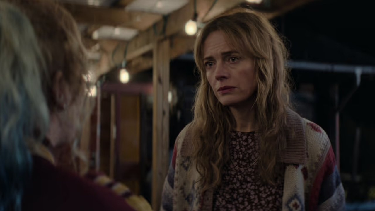 Let Go Movie Screenshot 5