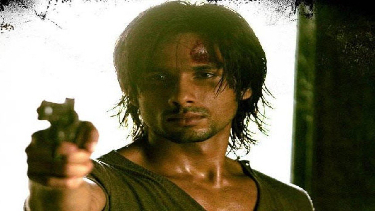 Kaminey Movie Screenshot 4