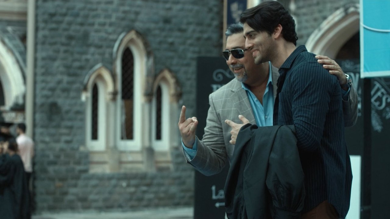 99 Songs Movie Screenshot 3