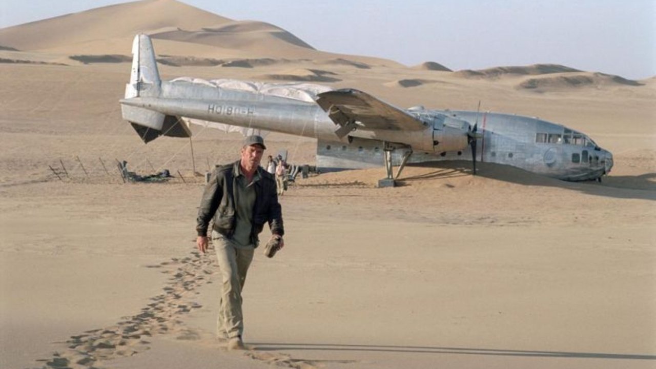 Flight of the Phoenix Movie Screenshot 4